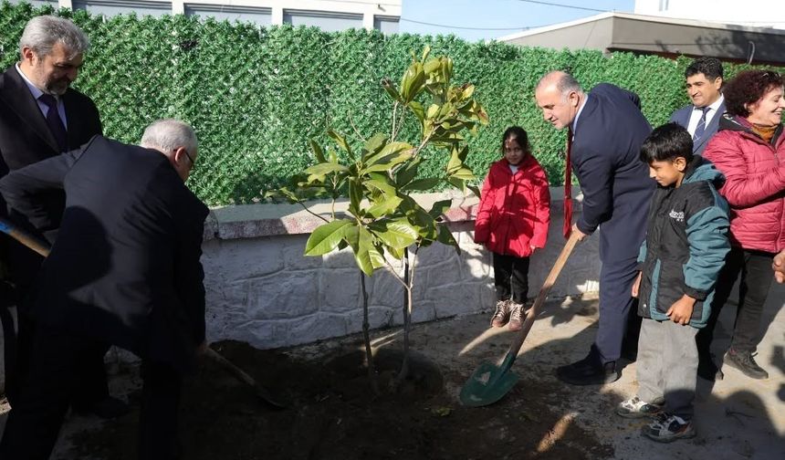 Başkan Kaya: 'Her fidan yarınlara bırakılan yeşil miras'