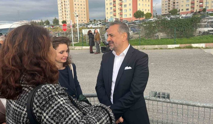 Eski CHP İzmir İl Başkanı Şenol Aslanoğlu yeniden gözaltına alındı