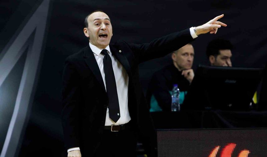 Galatasaray, başantrenör Yakup Sekizkök ile yollarını ayırdı