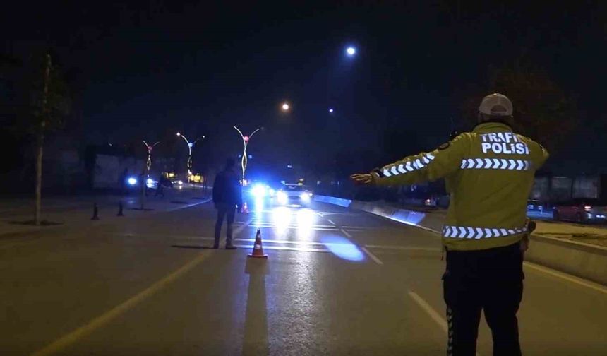 Gaziantep'te 'Huzur 27' uygulaması kapsamında 71 araca 797 bin 439 TL ceza kesildi