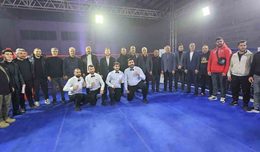 Tatvan'da Uluslararası Muaythai Şampiyonası düzenlendi