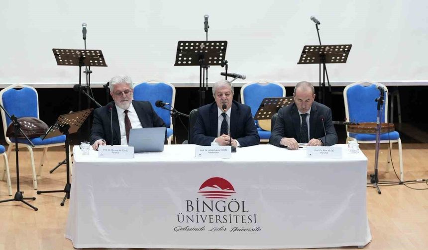 Bingöl Üniversitesi'nde Na't-ı Şerif yarışması ödül töreni düzenlendi