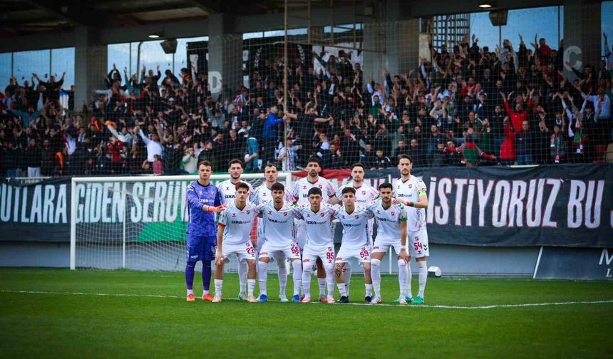 Karşıyaka, son 4 maçın 3'ünde rakip fileleri 5'er kez havalandırdı