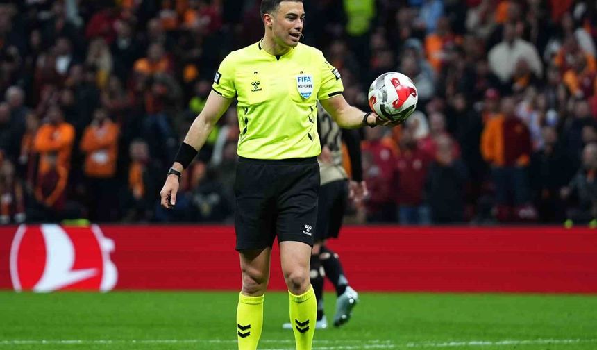 Trendyol Süper Lig: Galatasaray: 1 - Kocaelispor: 0 (İlk yarı)