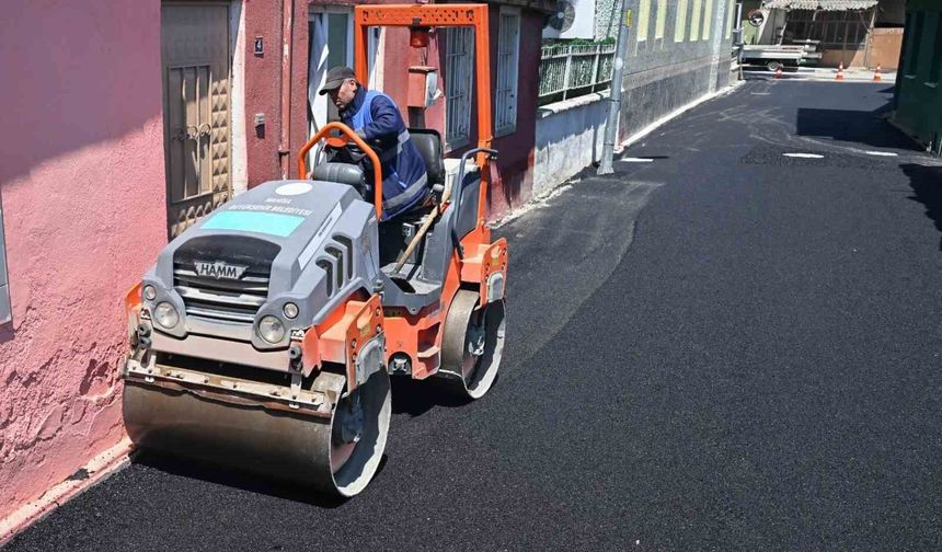 Muradiye'de yol yenileme ve asfalt seferberliği