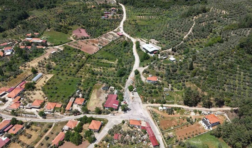 Ula Kızılağaç ile Menteşe Yenice Mahalleleri arasındaki içme suyu altyapısı yenileniyor