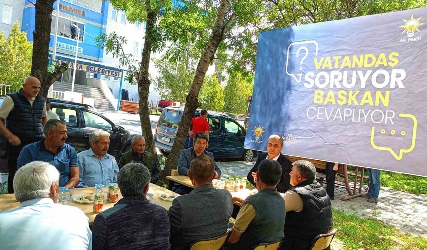 Akyaka'da halkla buluşma: Başkan Ergüder Toptaş vatandaşların sorularını tek tek yanıtladı