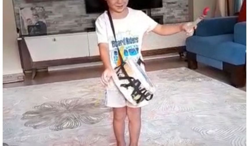 Pazardaki oyuncak davulla başladı, daha 9 yaşında okul orkestrasının ritmi oldu