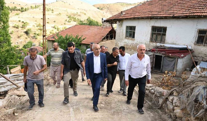 Başkan Sami Er, sel felaketinin yaşandığı Kocaözü'nü ziyaret etti