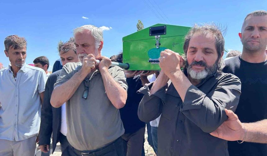 İHA Bölge Müdürü Akyüz'ün acı günü: Oğlu son yolculuğuna uğurlandı