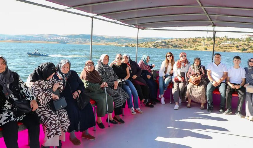 Çekerek Lavanta Adası'ndan Şehit Ailelerine Anlamlı Ağırlama