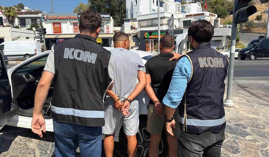 Bodrum'da kırmızı bültenle aranan şüpheli sahte kimlikle yakalandı