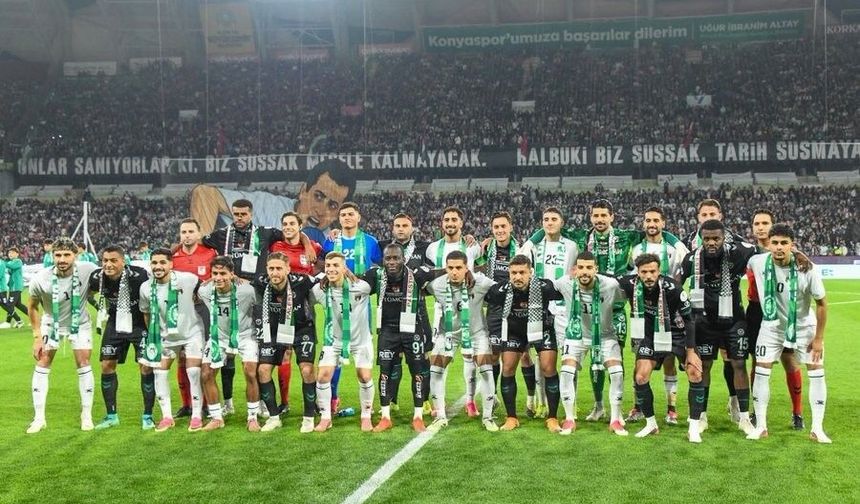 İletişim Başkanı Duran: 'Konyaspor ile Filistin Milli Takımı'nın anlamlı buluşması, sporun birleştiren gücünü bir kez daha gösterdi'