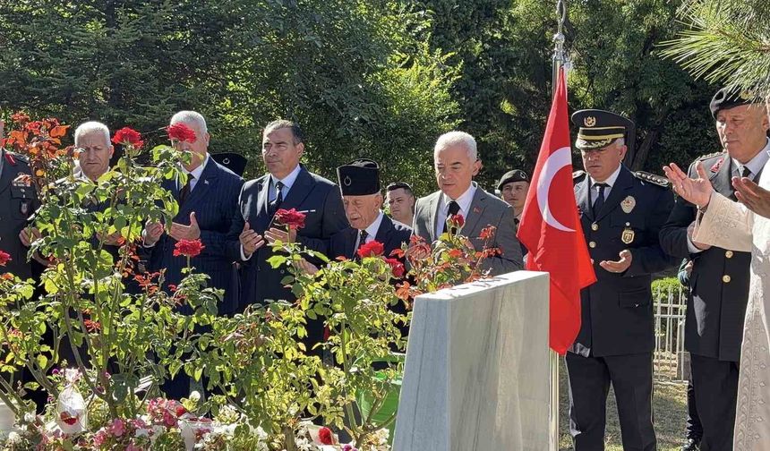 Kırklareli'nde 19 Eylül Gaziler Günü düzenlenen törenle anıldı