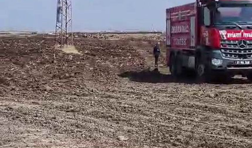 Eşiyle tartıştı, yüksek gerilim hattı direğine bağladığı iple intihar etti