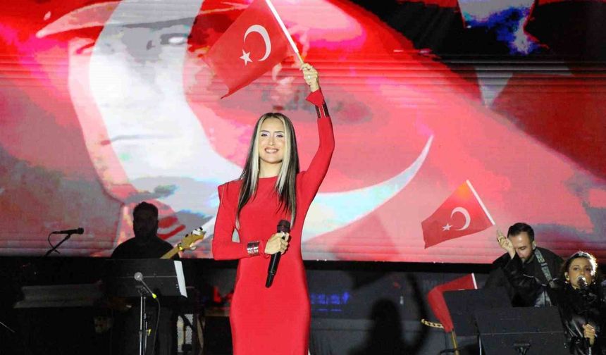 Hande Ünsal'dan Amasya'da Cumhuriyet Bayramı konseri