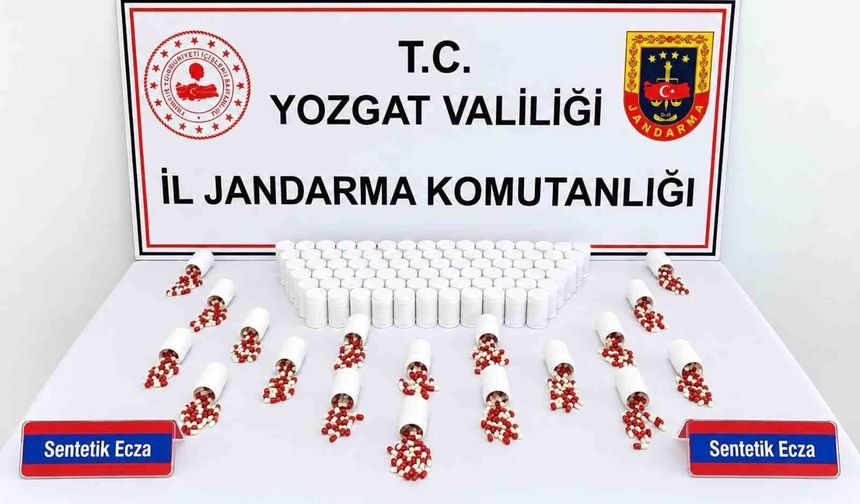 Yozgat'ta 5 bin 626 sentetik ecza hap ele geçirildi
