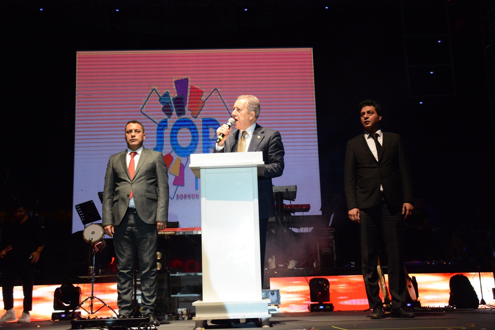 92f11122-5f2b-4539-b7d2-0951203ef925