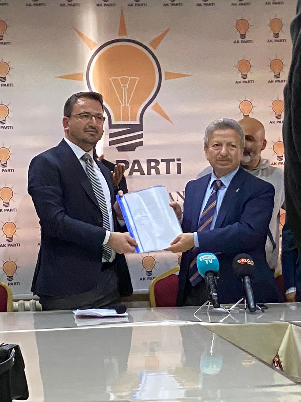 İş İnsanı Serhat Akın'ın adaylığı heyecan yarattı (2)