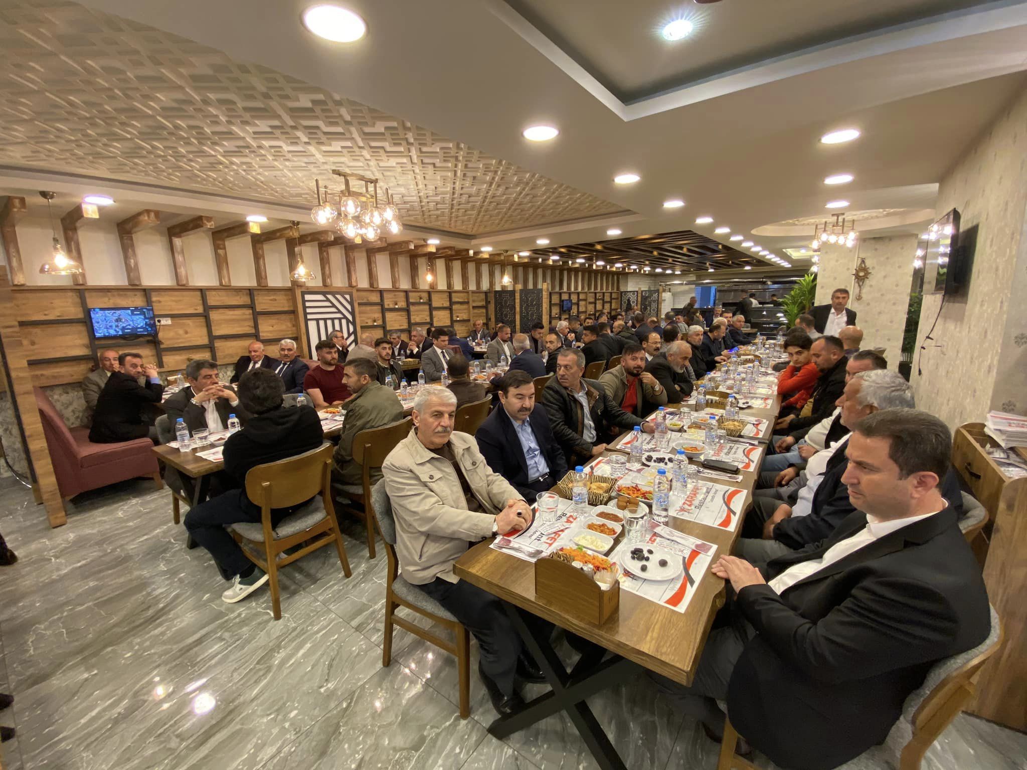Abdulkadir Akgül: “Yozgat siyaset üstüdür”