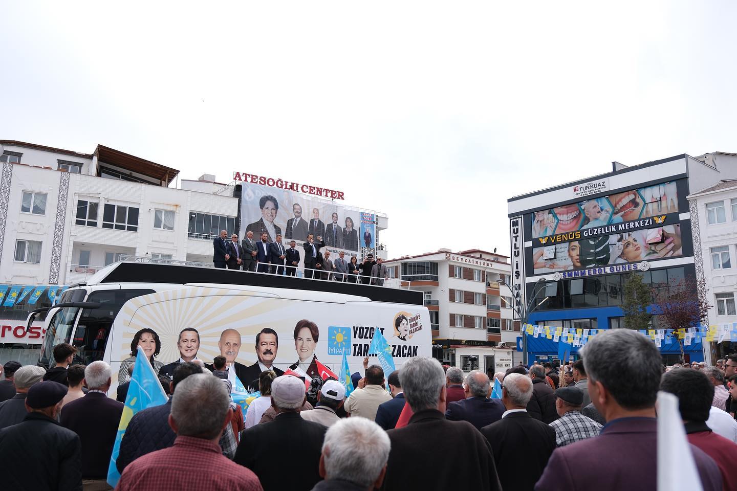 Kayalar, Yeni bir dönemin ayak sesleri geliyor (1)