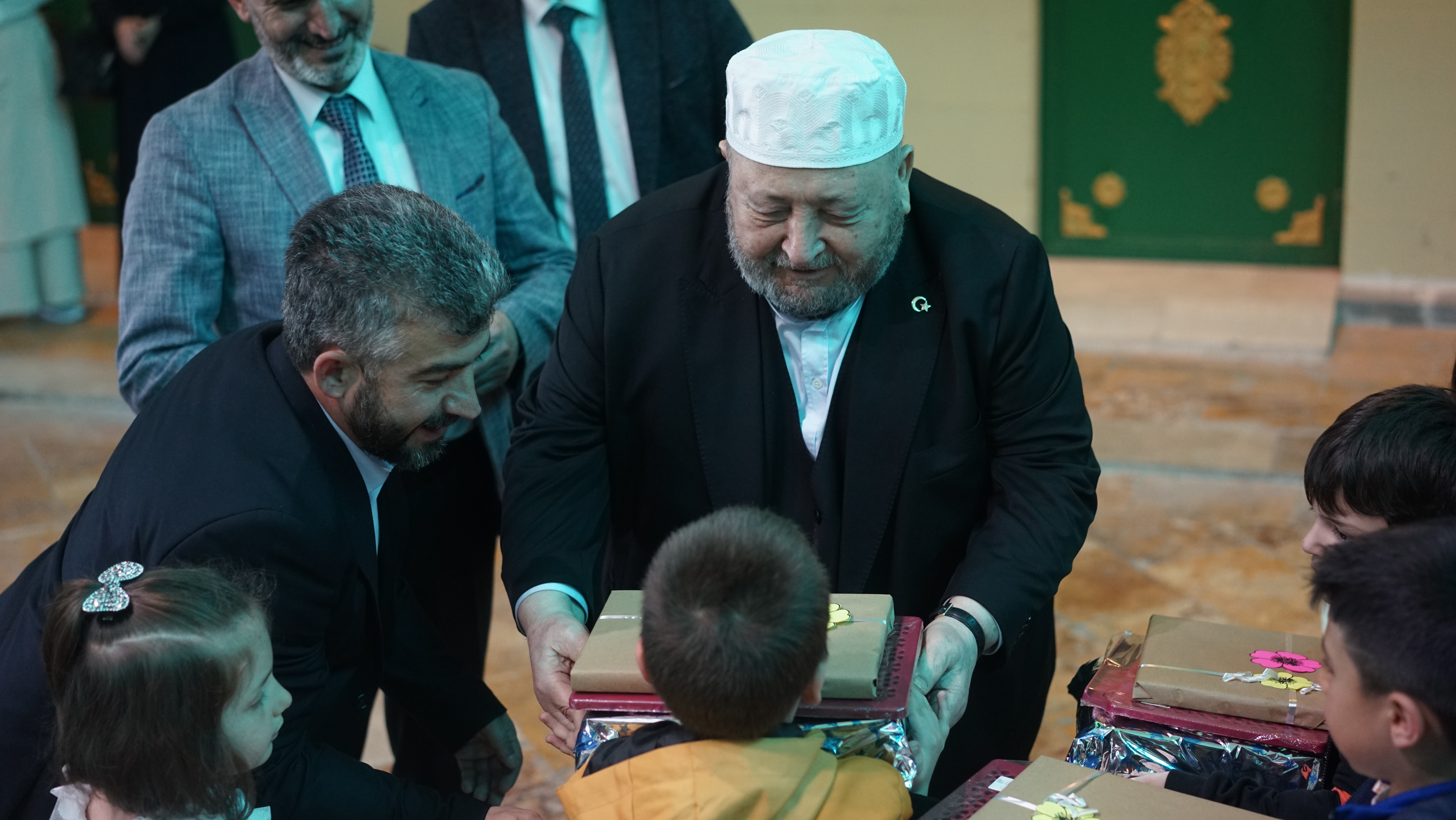 Naciye Afet Şahin'in minikleri Kur'an'a geçmenin sevincini yaşadı (5)