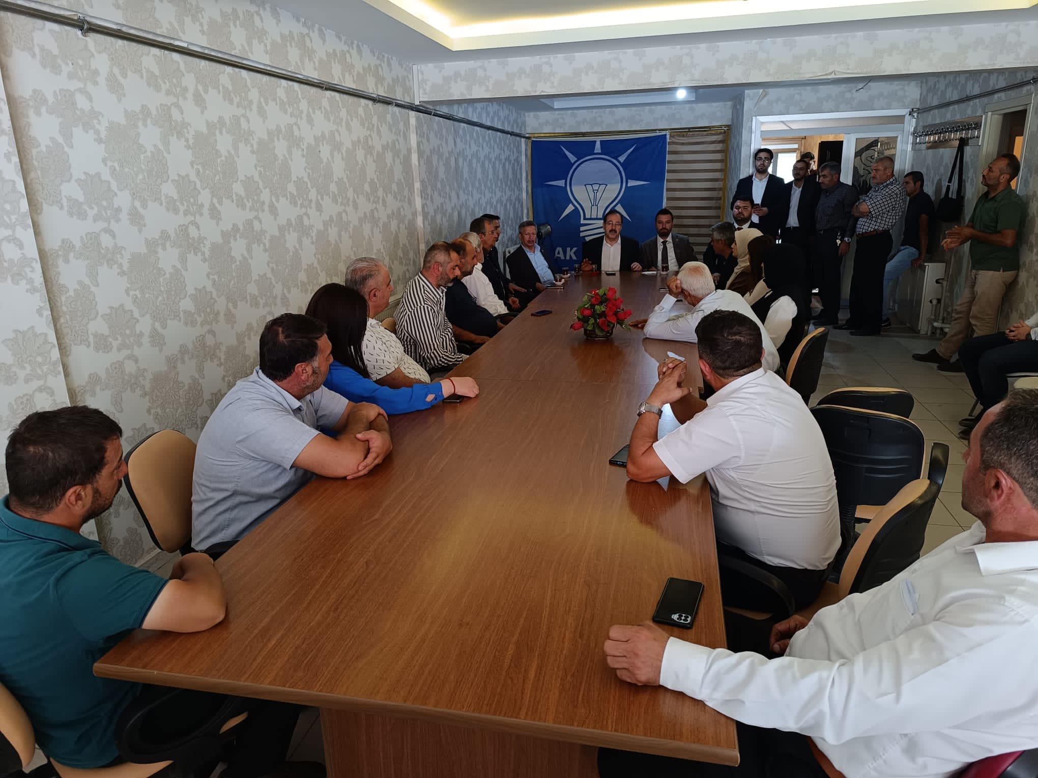 Ak Parti Milletvekilleri Yerköy’de ziyaretlerde bulundu (3)