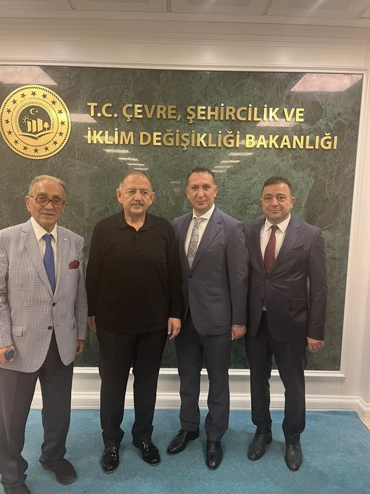 Bakan Özhaseki'den Sarıkaya'ya özel ilgi
