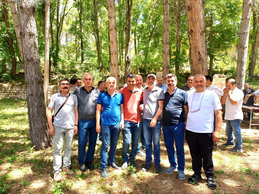 Pazarören Mezunları bir geleneksel buluşmada daha hasret giderdiler (1)