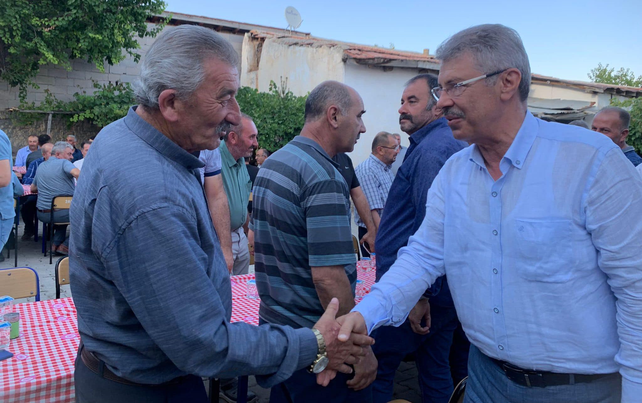 Hüseyin Akay, Yozgatlı çiftçilerle buluştu (1)