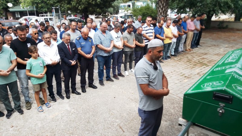 Yozgatlı Öğretmen Fethiye'yi Yasa Boğdu (2)