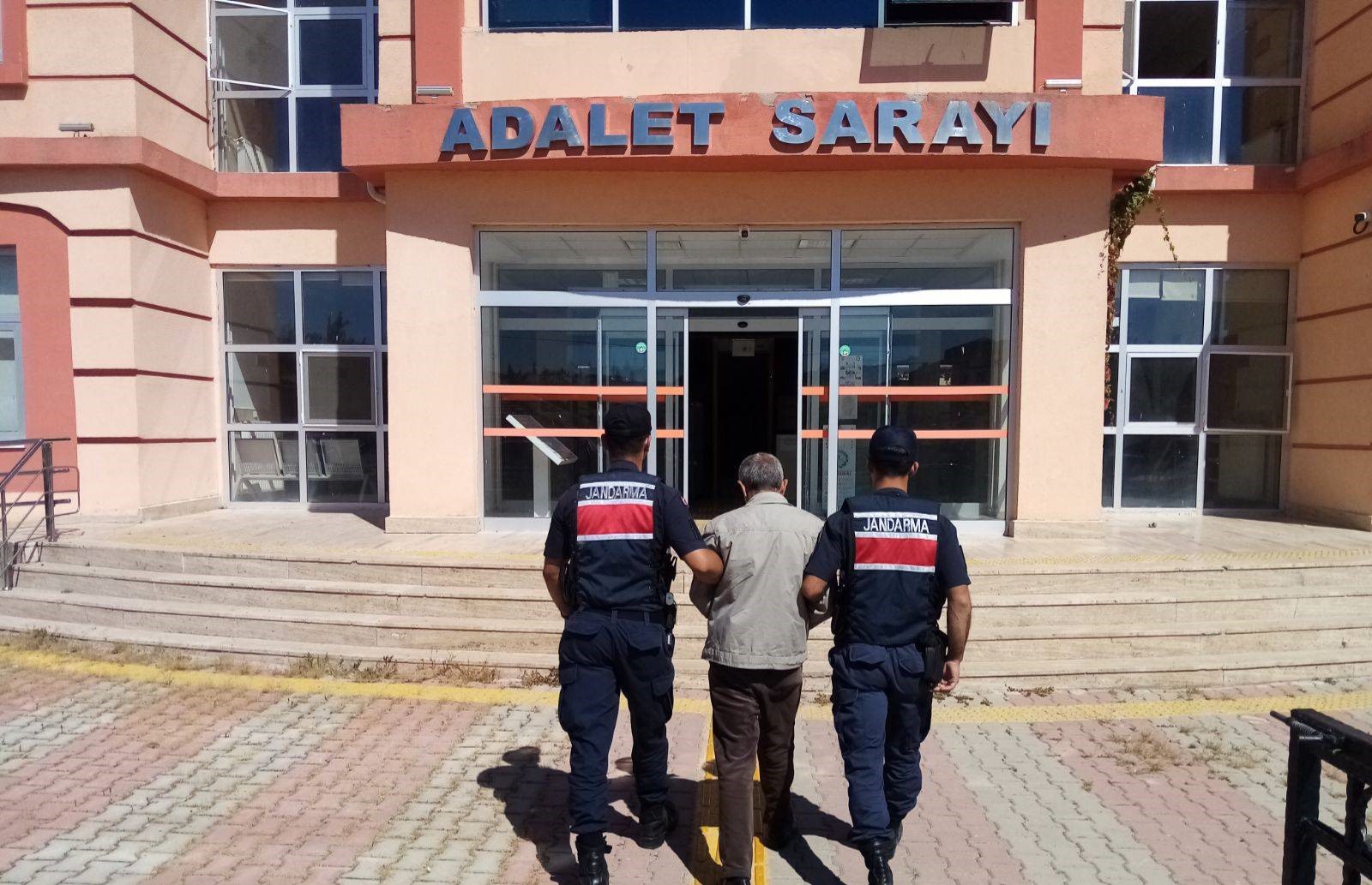 Yozgat'ta 4 kilo 560 gram esrar ele geçirildi, 1 şüpheli tutuklandı (1)