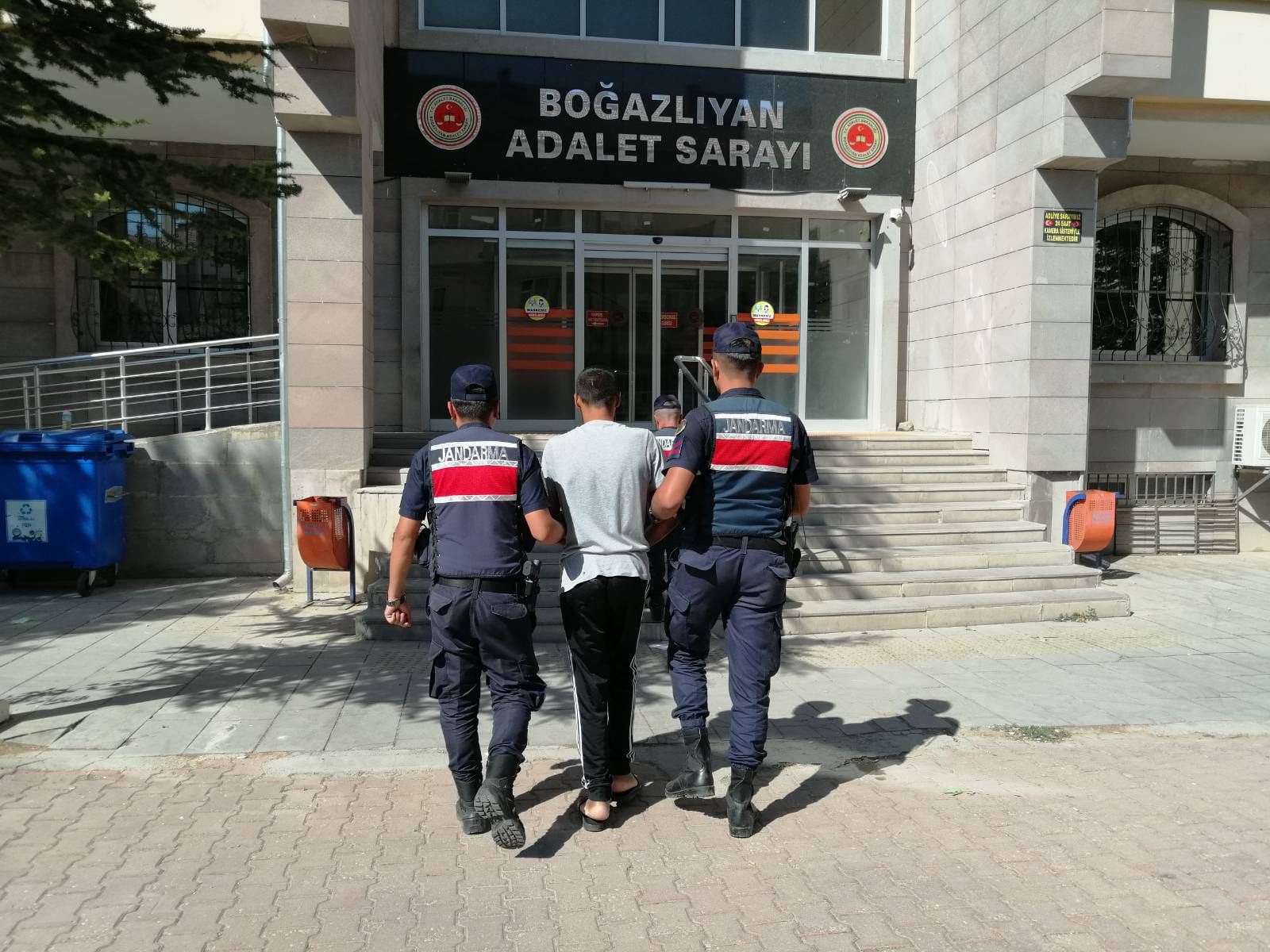 Yozgat'ta hırsızlık suçundan aranan hükümlü tutuklandı