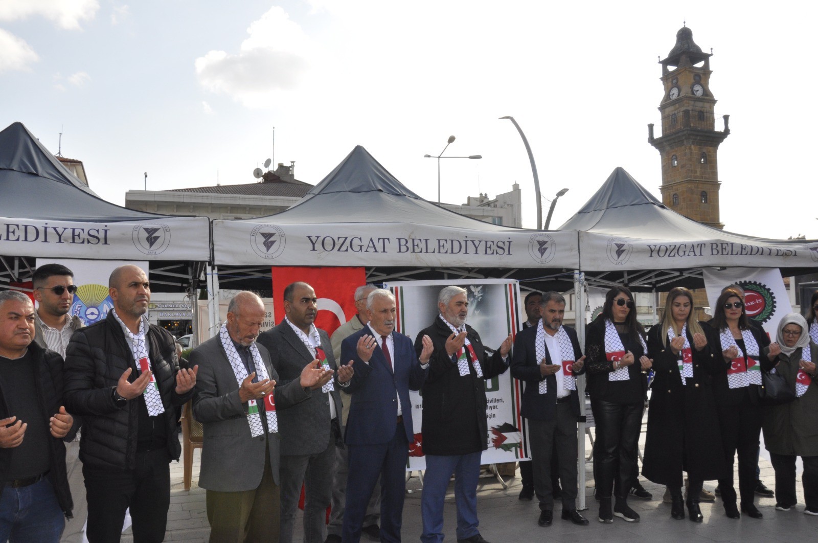 Ferman Zararsız Gazze’deki katliamı kınıyoruz (1)