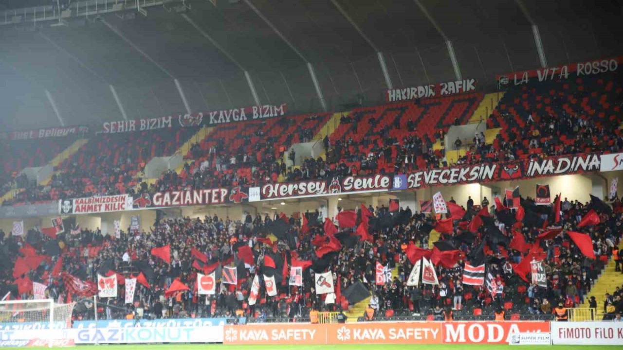 Beşiktaş, Gaziantep FK maçı hazırlıklarına başladı - Spor - Haber S  Balıkesir Son Dakika