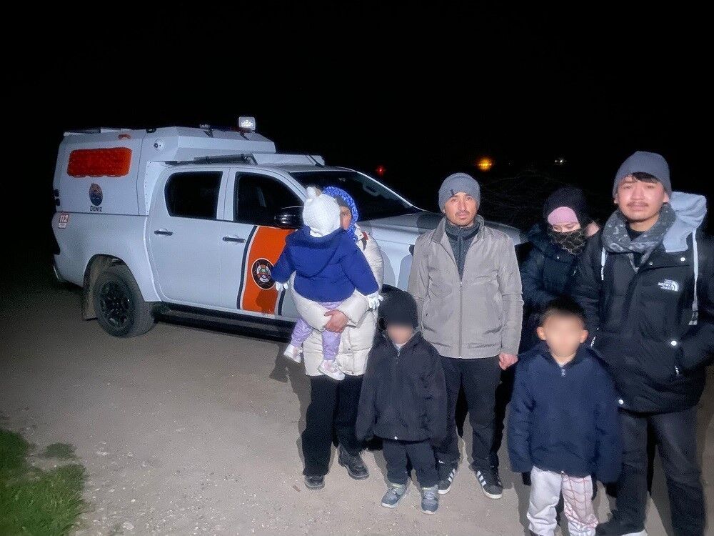 Ayvacık'ta 7 kaçak göçmen yakalandı