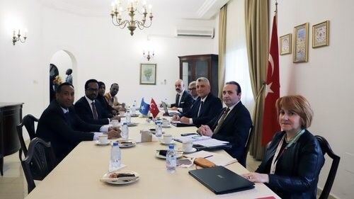 Bakan Bolat, Somali Ticaret ve Sanayi Bakanı Hassan ile görüştü