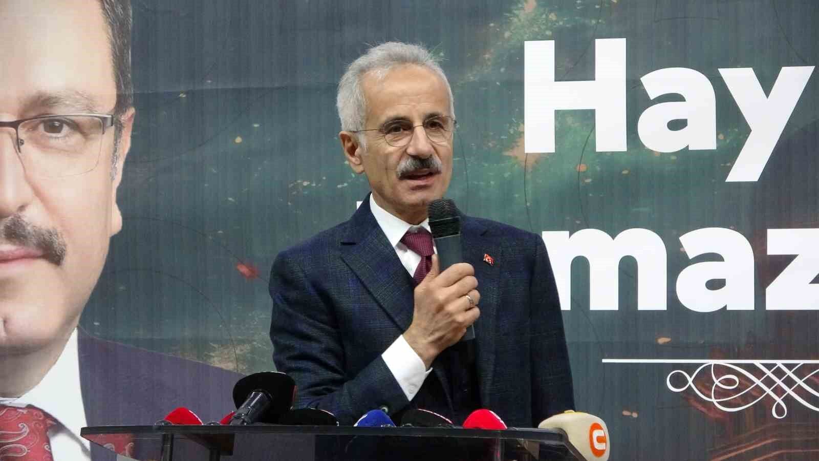 Bakan Uraloğlu: 'Aramıza hiç kimsenin nifak sokmasına müsaade etmeyeceğiz'