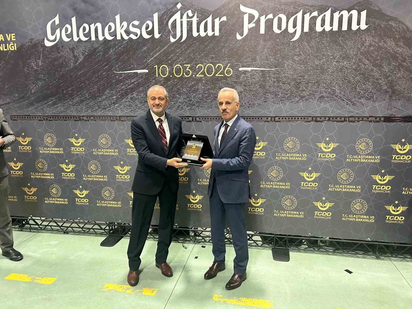 Bakan Uraloğlu: 'Avrupa'nın 6'ncı, dünyanın 8'inci yüksek hızlı tren işletmecisi konumuna yükseldik'