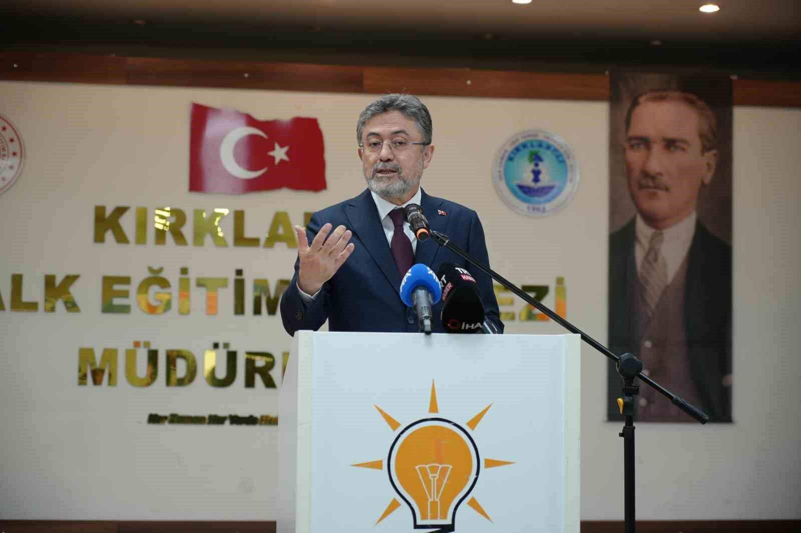 Bakan Yumaklı: 'Savaşın hiçbir türünü tasvip etmiyoruz'