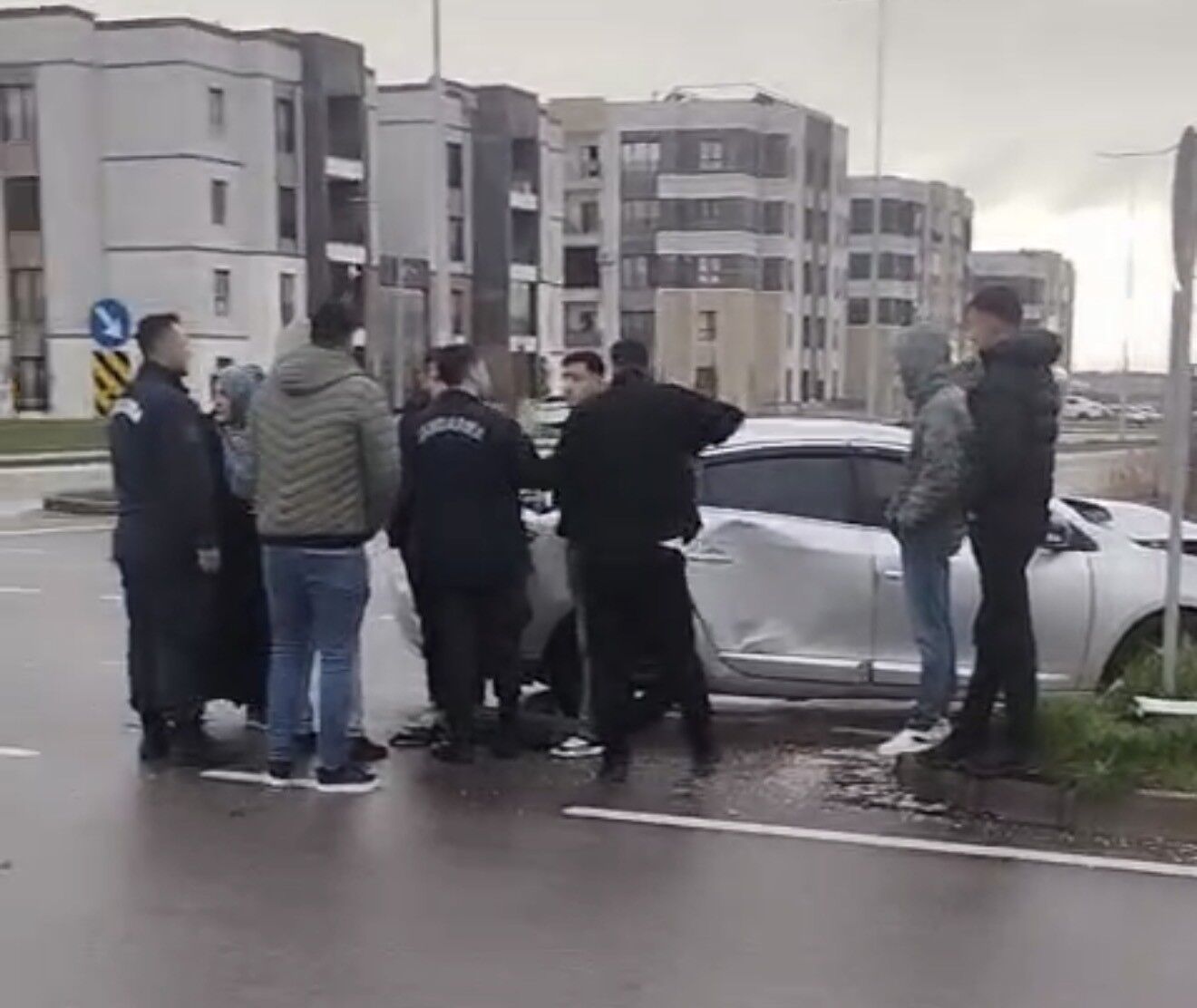 Diyarbakır'da kaza sonrası gerginlik