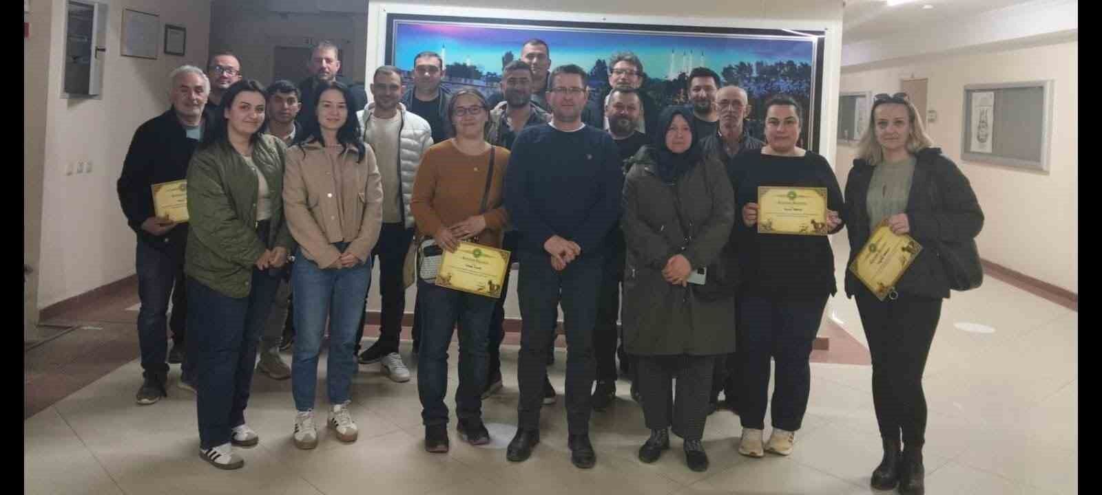 Edirne'de diplomalı çobanlar kursu tamamladı