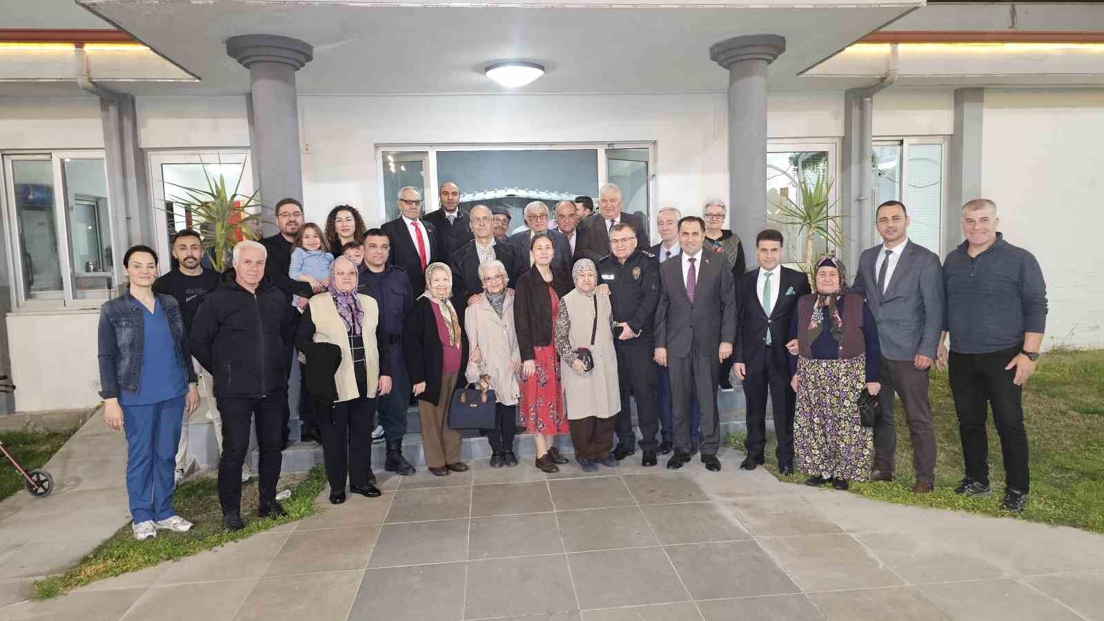 Kaymakam Kan huzurevi sakinlerini iftarda ağırladı