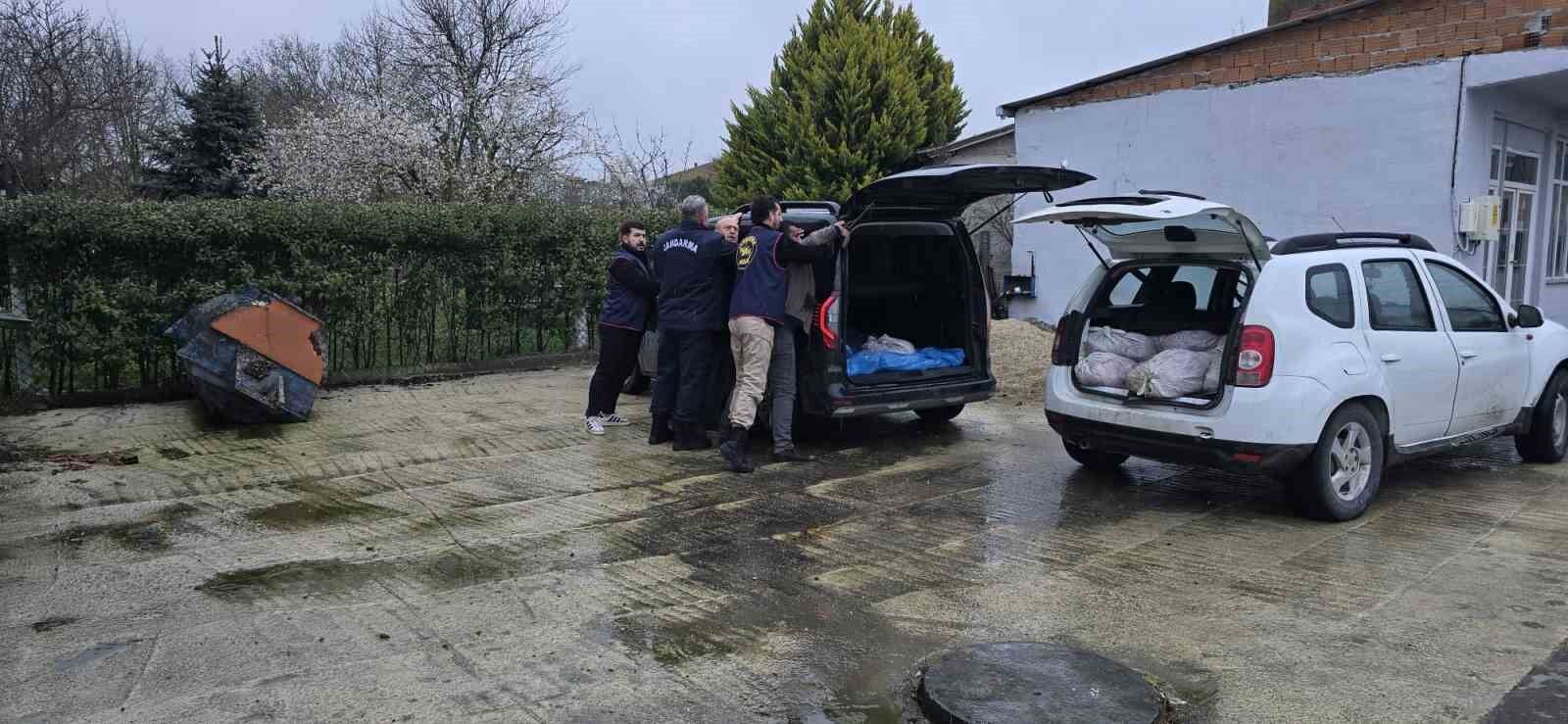 Silivri'de satışa hazır 306 at eti yakalandı