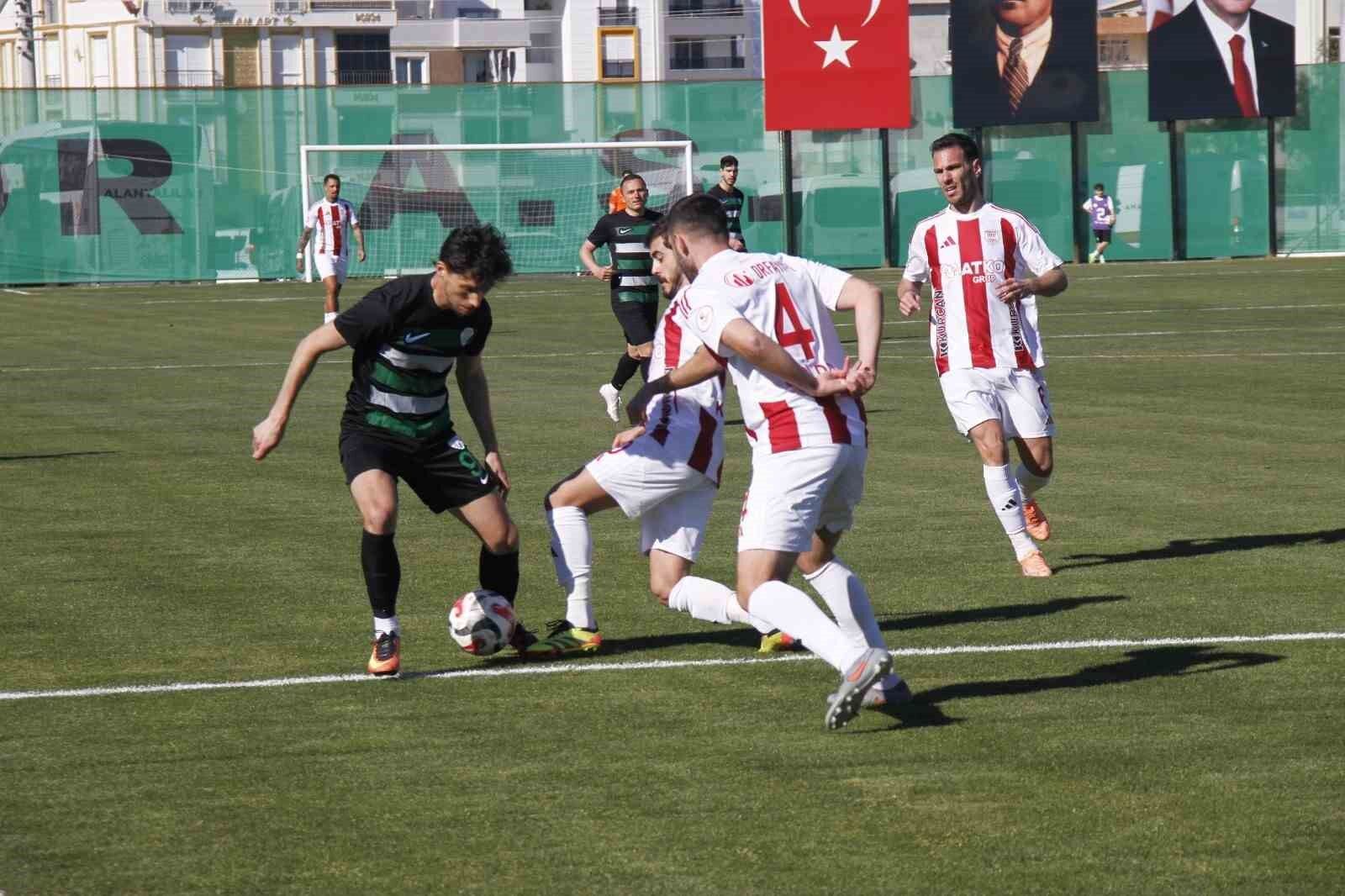 Trendyol 1. Lig: Serikspor: 3 - Pendikspor: 4