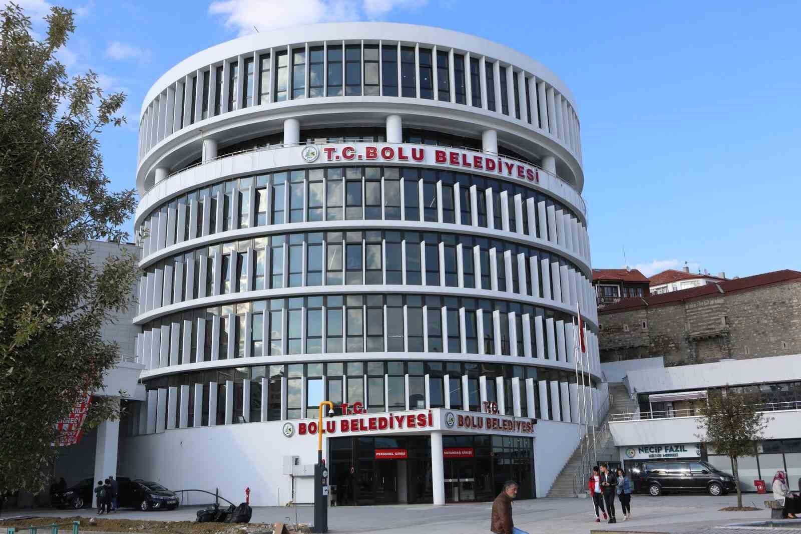 3 Belediye Başkan Yardımcısı tutuklanan Bolu Belediyesi'nde yeni atama