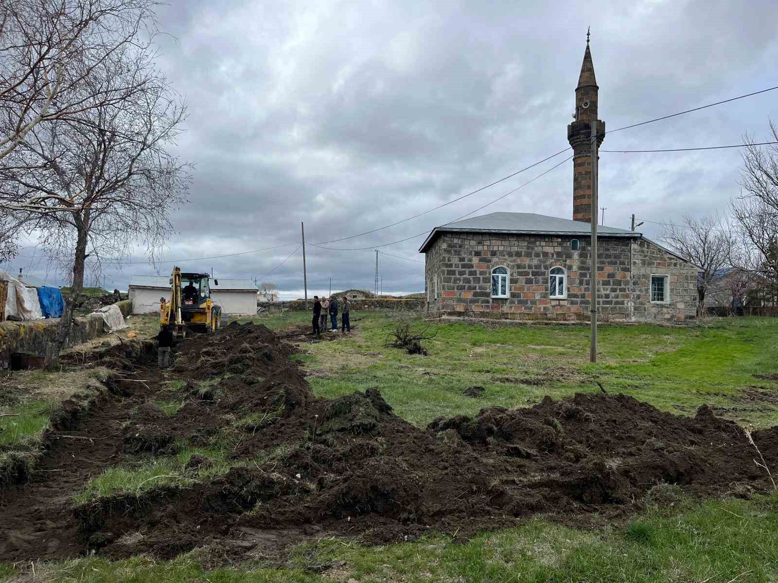 Akyaka'da örnek dayanışma: Minik Asya'dan büyük destek