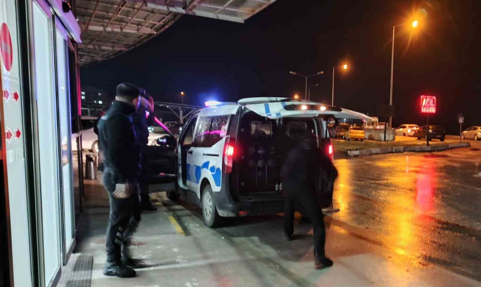 Bafra'da bıçaklı kavga: 5 tutuklama