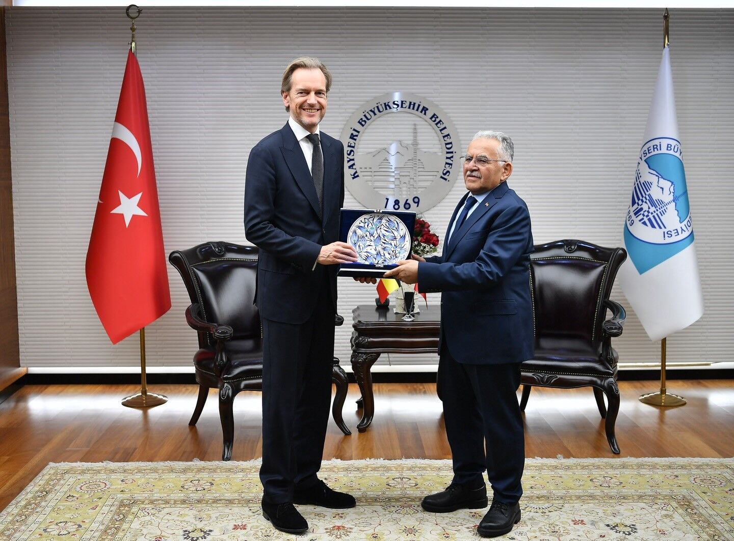 Belçika büyükelçini ağırlayan Büyükkılıç'tan AB vurgusu