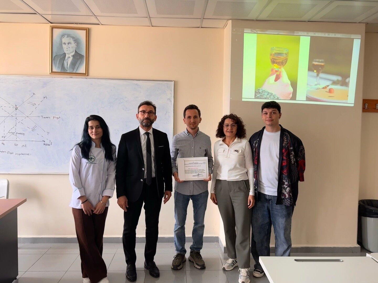 Burhaniye'de yemek fotoğrafçılığı eğitimi